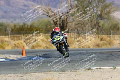 media/Jan-16-2022-CVMA (Sun) [[7f3d92989d]]/Race 3 Amateur Supersport Middleweight/